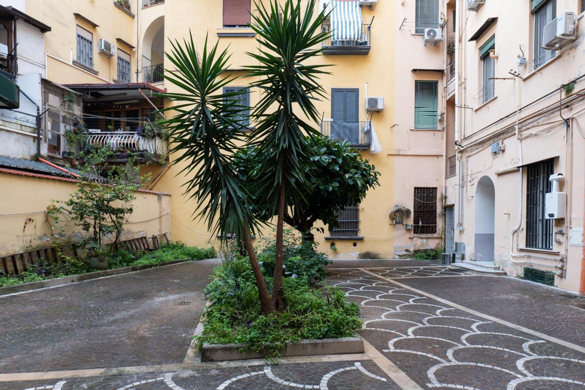 Garibaldi 125 Hotel Naples Exterior photo